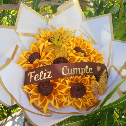 Ramo de girasoles's photo #1