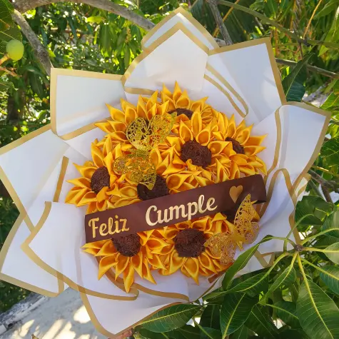 Ramo de girasoles's photo #1